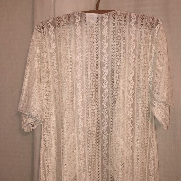 LuLaRoe S Monroe Ivory Lace Short Sleeve Open Waterfall Black Tassel Cardigan - Picture 4 of 12